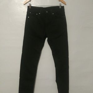 Levi's 502 Taper in Black sz. 32x34